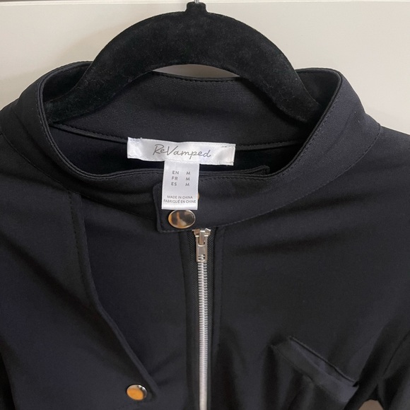 Jacket - Picture 3 of 4